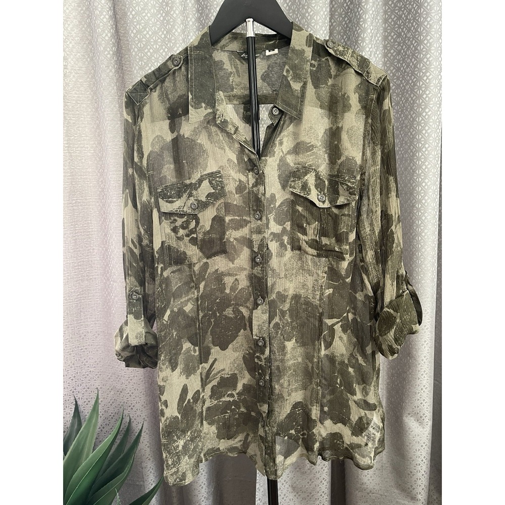 Eddie Bauer Green Camo XL Silk Button up Long Sleeve Shirt Women's Blouse